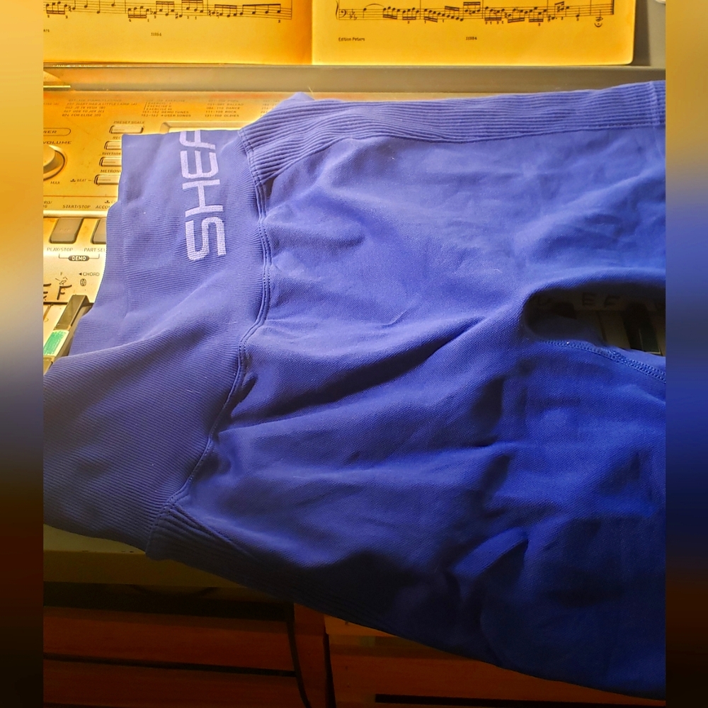 Shefit butt shorts😁